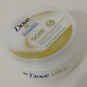 DOVE SOIN CORPS NOURRISSANT SOIE 300ML